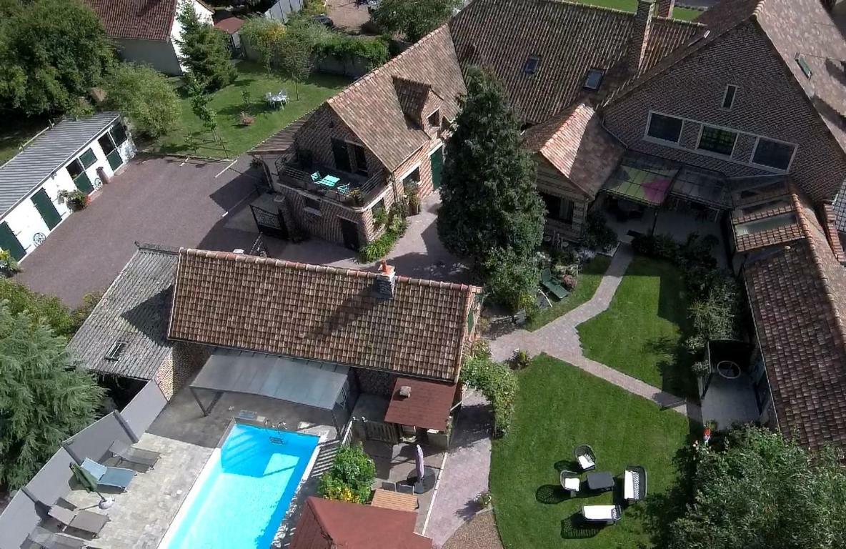 Hotel Le Paddock Du Val De Lys Blessy Exterior foto