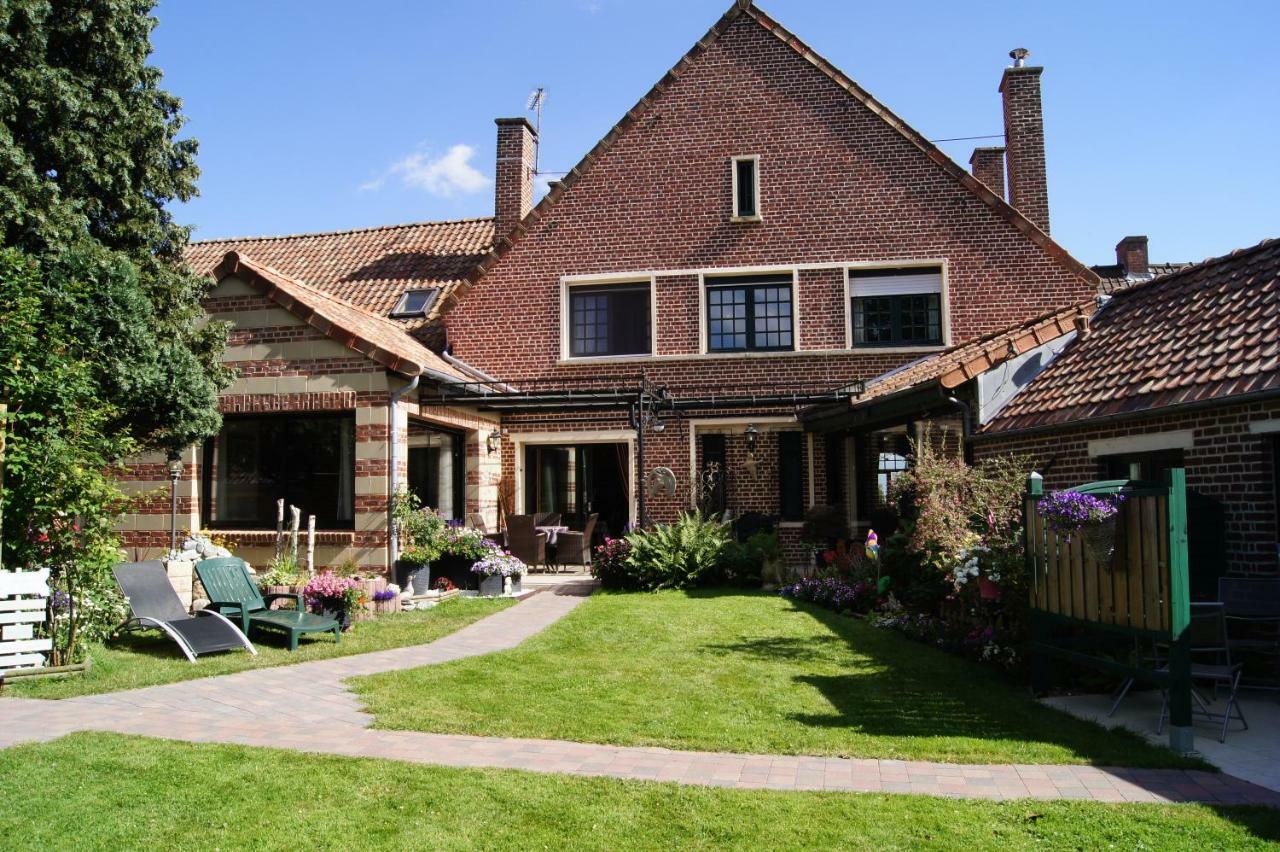 Hotel Le Paddock Du Val De Lys Blessy Exterior foto